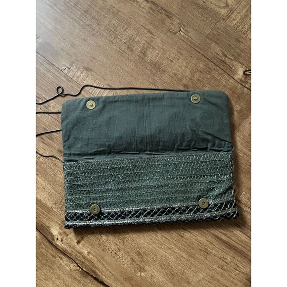 metallic Embroidered clutch / cross body bag - Picture 5 of 6